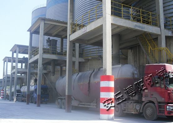 罐车散装机使用现场