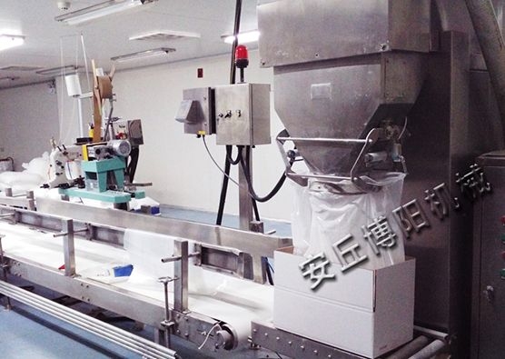 敞口粉体包装机使用现场