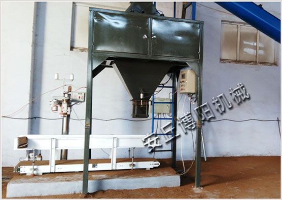 饲料包装机使用现场