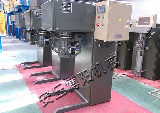 金刚砂包装机加工现场