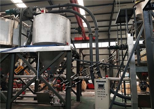 对位酯管链输送机生产线现场