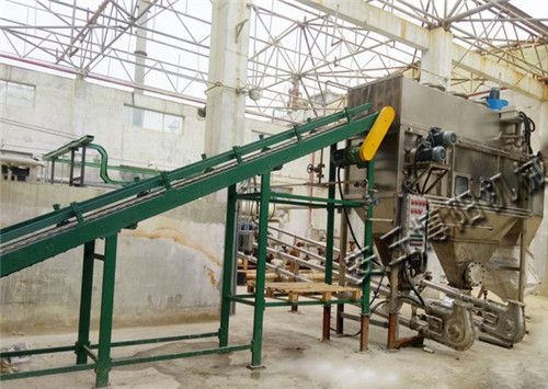 工业硫磺自动拆包机使用现场