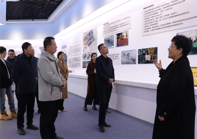 潍坊学院专家团赴博阳机械调研 共商智能制造校企合作新篇章