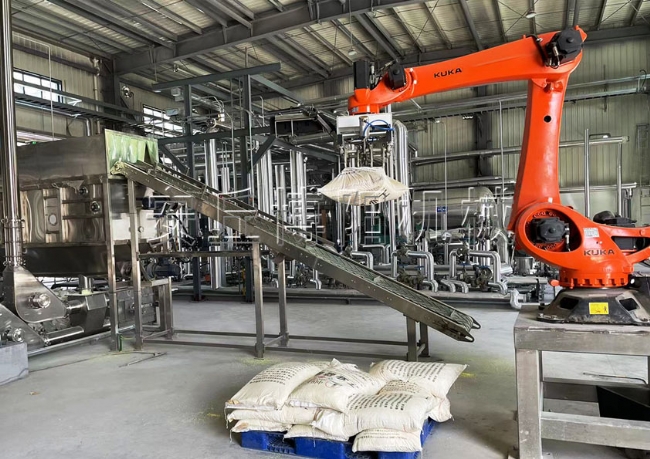 塑料颗粒全自动拆包机    机械臂自动拆袋机优势