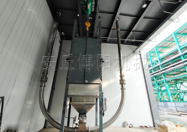 氢氧化钠吨袋拆包机 吨袋自动拆袋机优势